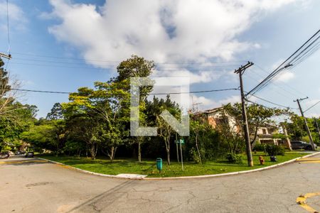 Casa de condomínio à venda com 811m², 4 quartos e 2 vagasVista da Rua