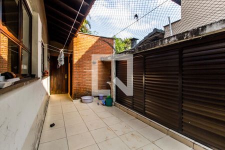 Casa de condomínio à venda com 811m², 4 quartos e 2 vagasCorredor