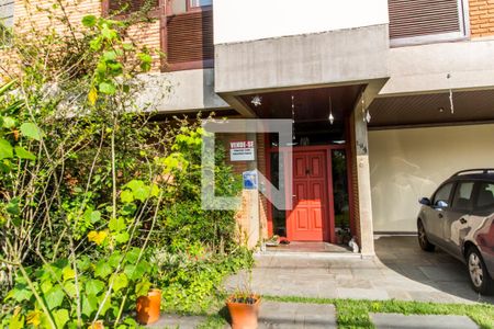 Casa de condomínio à venda com 811m², 4 quartos e 2 vagasVista da Rua