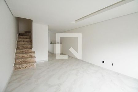 Casa à venda com 180m², 3 quartos e 1 vagaSala/Cozinha