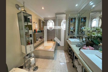 Apartamento à venda com 334m², 4 quartos e 4 vagas