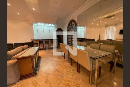 Apartamento à venda com 334m², 4 quartos e 4 vagas