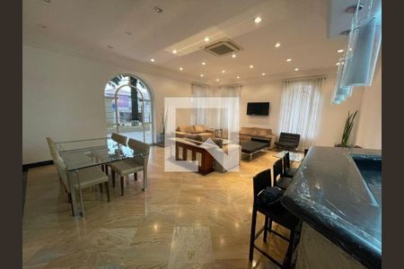 Apartamento à venda com 334m², 4 quartos e 4 vagas