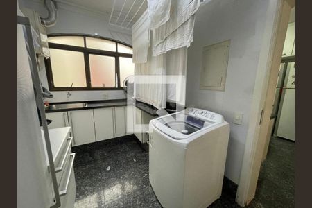 Apartamento à venda com 334m², 4 quartos e 4 vagas