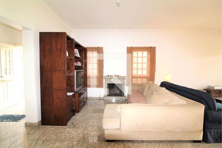 Casa à venda com 3 quartos, 250m² em Morumbi, São Paulo