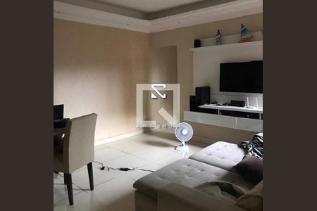 Casa à venda com 4 quartos, 400m² em Chácara Mafalda, São Paulo