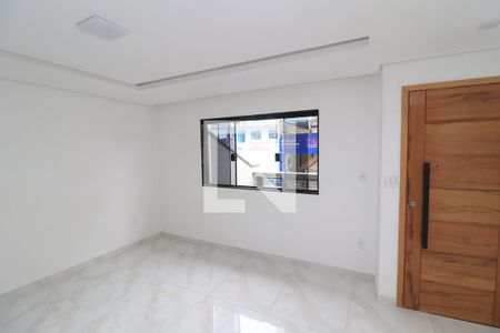Sala de TV de casa de condomínio à venda com 3 quartos, 210m² em Vila Esperança, São Paulo