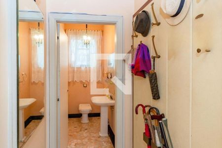 Casa à venda com 320m², 3 quartos e 4 vagas