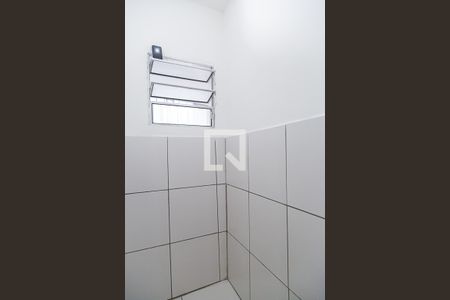Banheiro de apartamento para alugar com 1 quarto, 34m² em Vila Fachini, São Paulo
