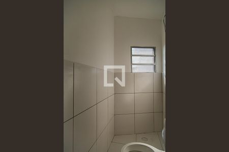Banheiro de apartamento à venda com 1 quarto, 42m² em Vila Fachini, São Paulo