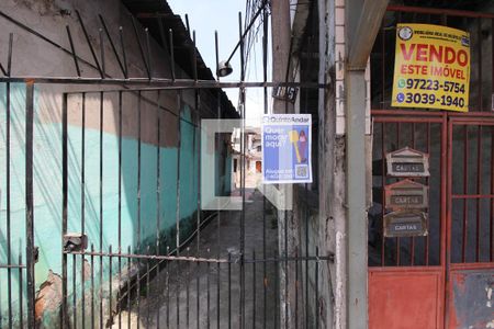Casa de condomínio para alugar com 51m², 2 quartos e sem vaga Casa de condomínio para alugar com 51m², 2 quartos e sem vagaFachada