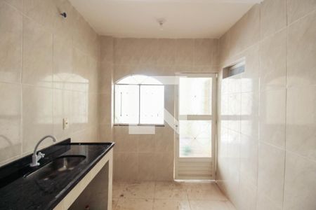 Casa de condomínio para alugar com 51m², 2 quartos e sem vaga Casa de condomínio para alugar com 51m², 2 quartos e sem vagaCozinha