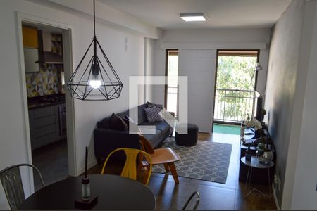 Sala de apartamento para alugar com 3 quartos, 88m² em Taquara, Rio de Janeiro