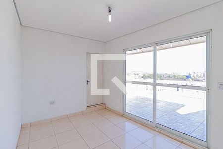 Sala de casa para alugar com 2 quartos, 130m² em Veloso, Osasco