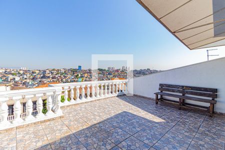 Sacada de casa para alugar com 2 quartos, 130m² em Veloso, Osasco