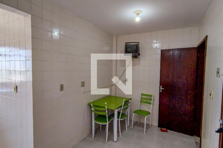 Apartamento à venda com 86m², 2 quartos e 1 vagacozinha e area de serviço