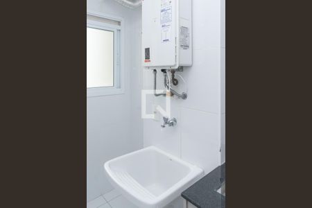 Apartamento para alugar com 68m², 2 quartos e 1 vagaÁrea de Serviço