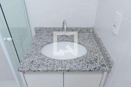 Apartamento para alugar com 68m², 2 quartos e 1 vagaBanheiro 