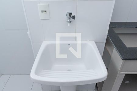 Apartamento para alugar com 68m², 2 quartos e 1 vagaÁrea de Serviço