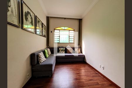Quarto 2 de casa à venda com 5 quartos, 358m² em Bom Jesus, Belo Horizonte