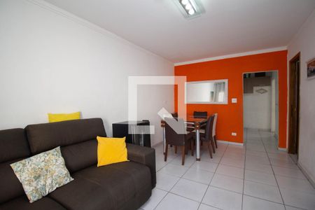 Sala  de casa à venda com 2 quartos, 120m² em Vila Iório, São Paulo