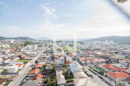 Apartamento para alugar com 57m², 2 quartos e 1 vagaVista