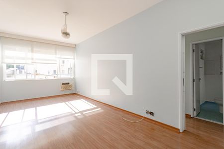 Sala de apartamento para alugar com 2 quartos, 70m² em Botafogo, Rio de Janeiro