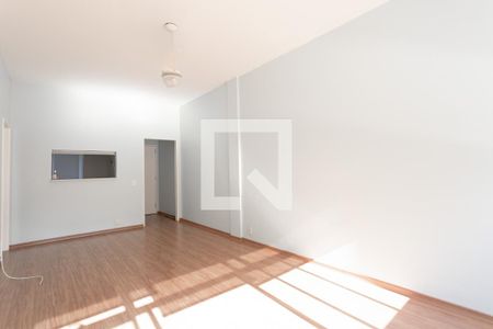 Sala de apartamento para alugar com 2 quartos, 70m² em Botafogo, Rio de Janeiro