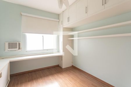 Quarto1 de apartamento para alugar com 2 quartos, 70m² em Botafogo, Rio de Janeiro