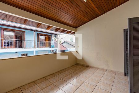 Casa para alugar com 340m², 6 quartos e 3 vagas Casa para alugar com 340m², 6 quartos e 3 vagasVaranda - Casa 2