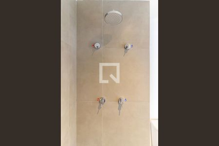 Studio à venda com 24m², 1 quarto e sem vagaStudio - Banheiro - Detalhe Chuveiro