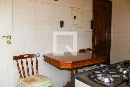 Apartamento à venda com 72m², 2 quartos e sem vagaCozinha