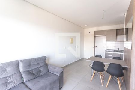 Sala de estar de kitnet/studio para alugar com 1 quarto, 43m² em Rudge Ramos, São Bernardo do Campo