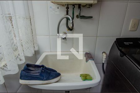 Apartamento à venda com 94m², 2 quartos e 1 vaga Apartamento à venda com 94m², 2 quartos e 1 vagaCozinha e Área de Serviço