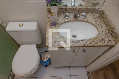 Apartamento à venda com 94m², 2 quartos e 1 vaga Apartamento à venda com 94m², 2 quartos e 1 vagaBanheiro da Suíte 1