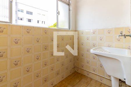 Apartamento à venda com 70m², 2 quartos e 1 vagaÁrea de Serviço