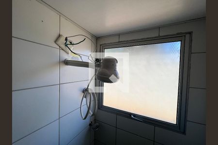 Apartamento para alugar com 65m², 2 quartos e 1 vaga Apartamento para alugar com 65m², 2 quartos e 1 vagaBanheiro