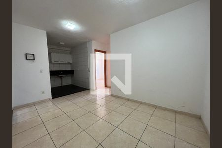 Apartamento para alugar com 65m², 2 quartos e 1 vaga Apartamento para alugar com 65m², 2 quartos e 1 vagaSala
