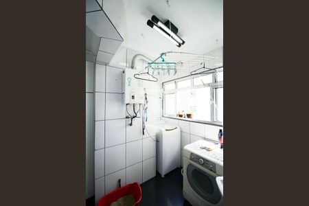 Apartamento à venda com 73m², 3 quartos e 1 vagaÁrea de Serviço