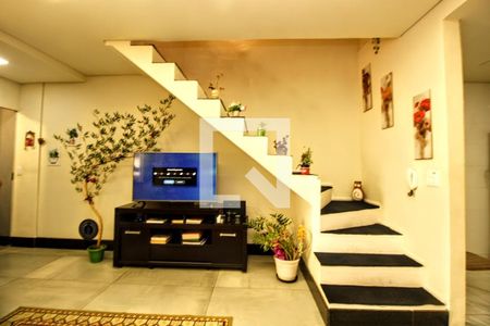 Sala  de casa à venda com 2 quartos, 80m² em Castelo, Belo Horizonte
