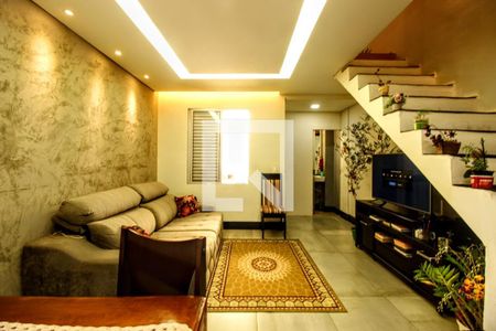 Sala  de casa à venda com 2 quartos, 80m² em Castelo, Belo Horizonte