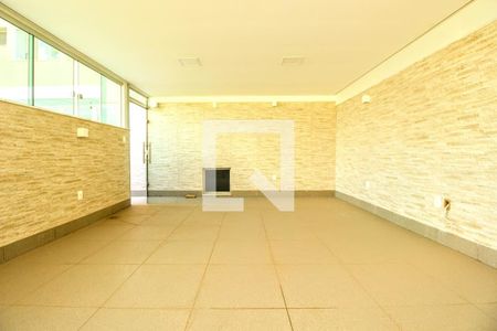 Apartamento à venda com 170m², 4 quartos e 3 vagasÁrea de lazer 