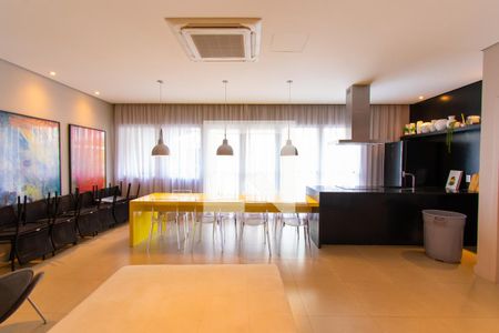 Studio à venda com 24m², 1 quarto e sem vagaÁrea comum - Salão de Festas