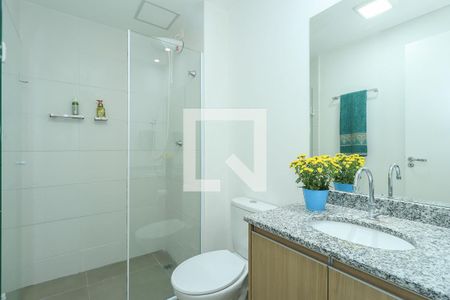 Banheiro de kitnet/studio para alugar com 0 quarto, 29m² em Vila Mariana, São Paulo