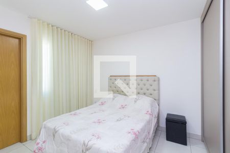 Quarto 1 de apartamento para alugar com 2 quartos, 60m² em Ipiranga, Belo Horizonte