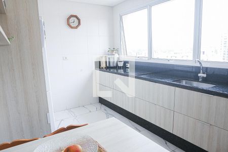 Apartamento à venda com 120m², 3 quartos e 3 vagasCozinha