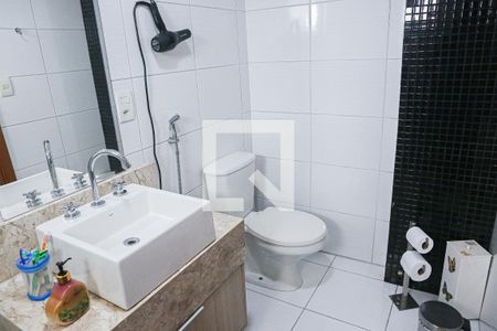 Apartamento à venda com 120m², 3 quartos e 3 vagasBanheiro da Suíte 1