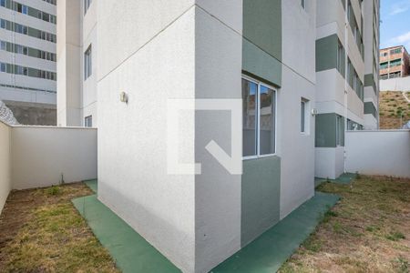 Área externa de apartamento para alugar com 2 quartos, 80m² em Palmeiras, Belo Horizonte
