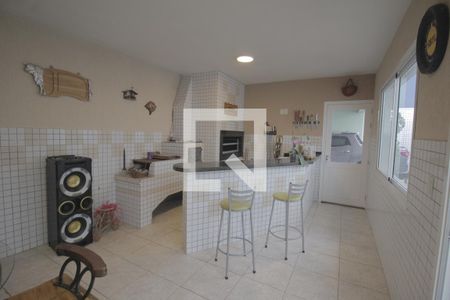 Casa de condomínio à venda com 230m², 3 quartos e 5 vagasÁrea comum - Churrasqueira