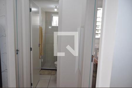Corredor de apartamento para alugar com 2 quartos, 45m² em Engenho de Dentro, Rio de Janeiro